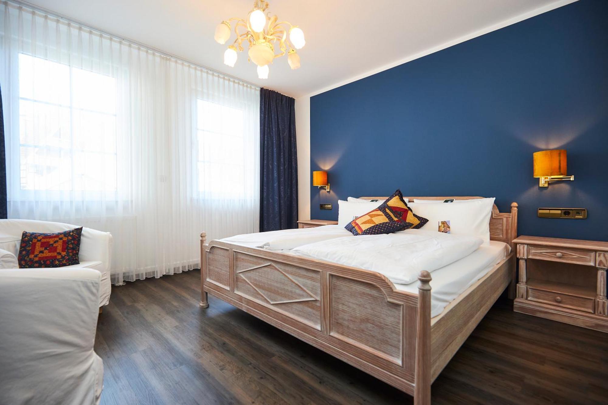 Flair Hotel Vier Jahreszeiten 바트우라하 외부 사진